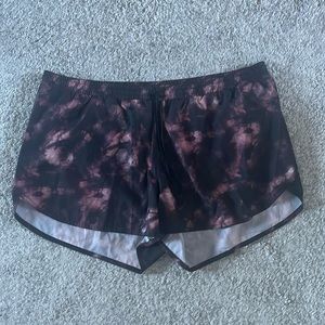 Old Navy Active Mid-Rise Go-Dry Shorts 100% Polyester
